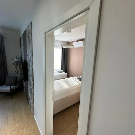 Bazar Inn Apartaments Tirana Exterior photo